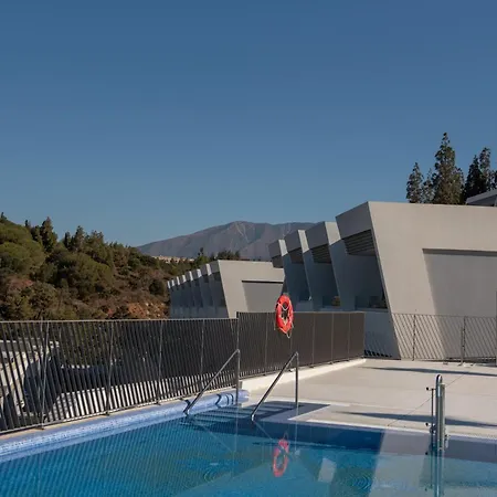 Eden 20 - Pool, Garden, & Golf